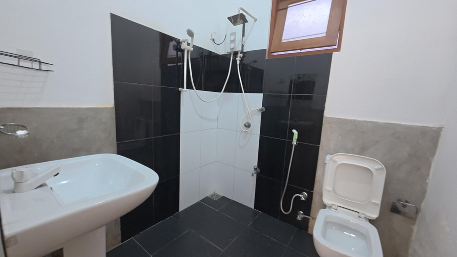 Bathroom 3, Kanimadala Resort Anuradhapura, N. Palatha East