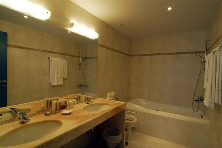 Bathroom 4, Deluxe Crete Villa Villa Kalippo 4 Bedroom Private Pool, Crete