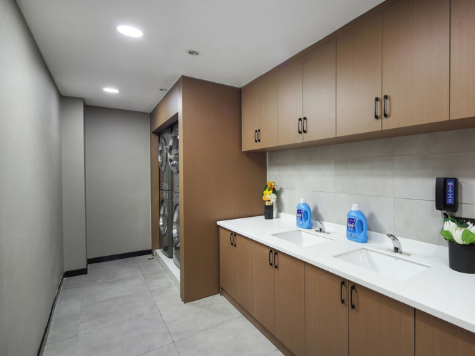 Interior 4, Hampton by Hilton Shenzhen Longhua Qinghu, Shenzhen
