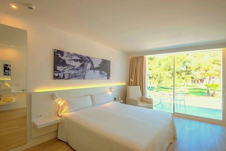 Bedroom 3, Els Pins Resort & Spa, Baleares