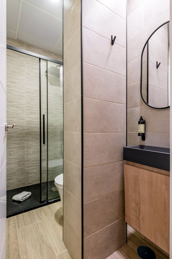 Bathroom 2, The Madrid Studios by Charming, Madrid
