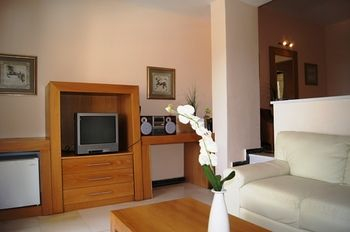 Others 3, Kanapitsa Mare Hotel, Thessaly