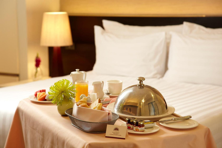 Food & Drinks, Amaled Hotel, Salt