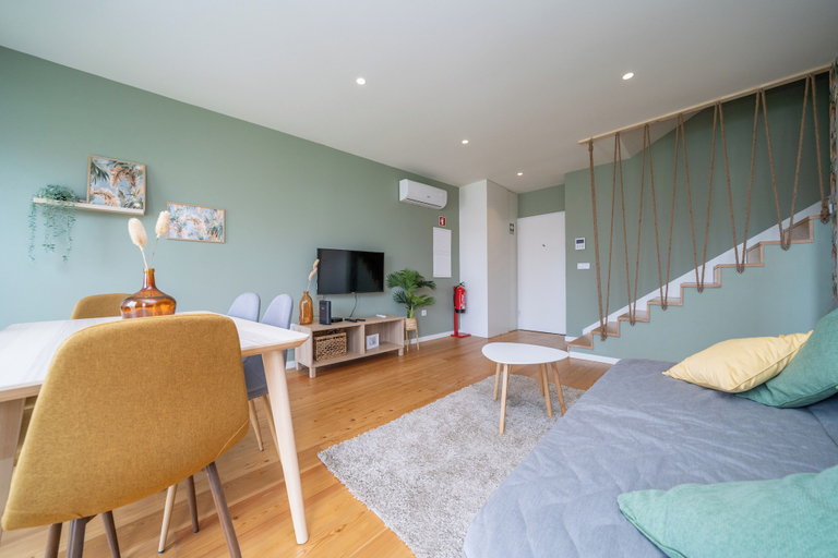 Room 4, Trindade Duplex by Amber Star Rent, Porto