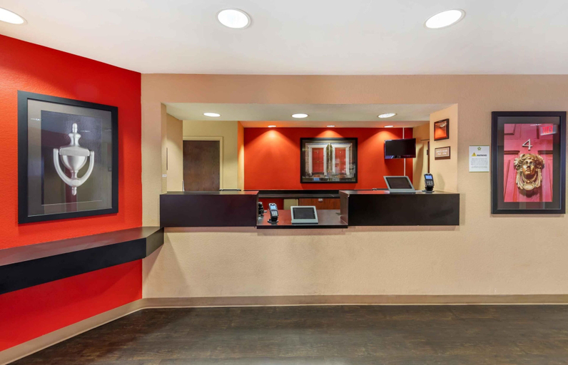Public Area 2, Relax Suites Extended Stay - La Mirada, Los Angeles