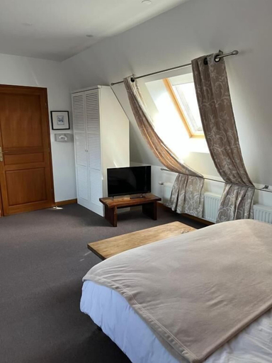 Room 2, FERME DE LA PLACE, Nord