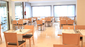 Food & Drinks 2, Hotel Garbi Park & AquaSplash, Girona
