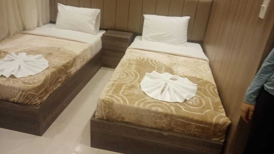 Bedroom 2, Rotana Palace Suites, Qasr an-Nil