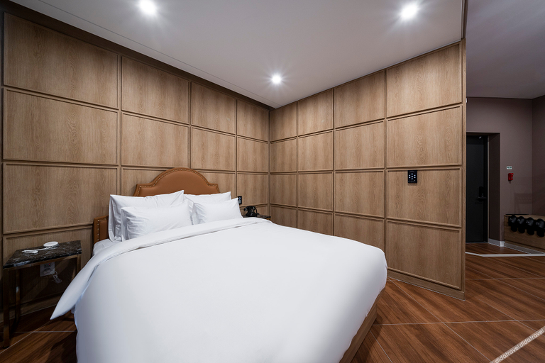 Bedroom 2, Cheongju Vincent Hotel Osong Station, Cheongwon
