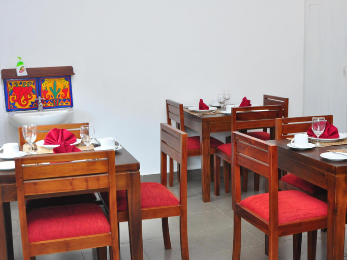 Food & Drinks 5, Comfort@15 Hotel Colombo, Thimbirigasyaya