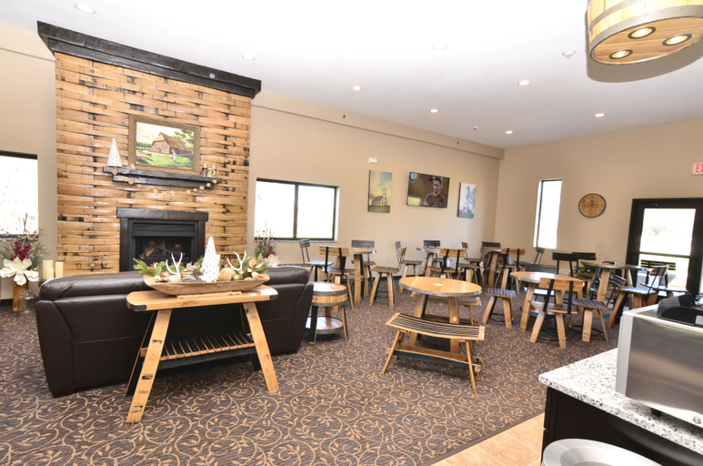 Public Area 3, Cobblestone Inn & Suites - Manning, Carroll