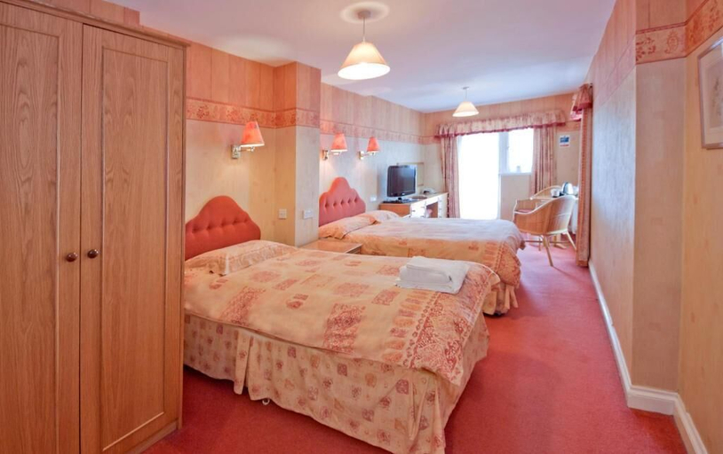 Bedroom 2, Marine Hotel Paignton, Torbay