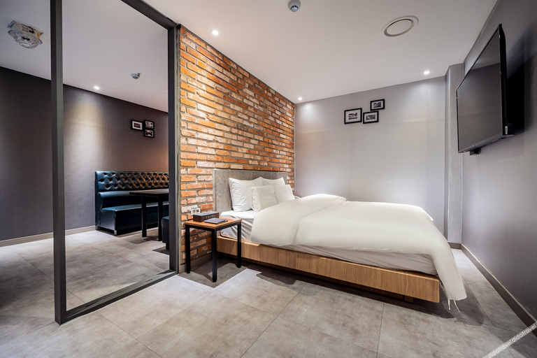 Bedroom 3, Yongin Soseol Smith Hotel, Yongin