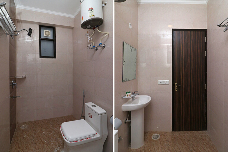 Bathroom 4, HOTEL MAYDA PRIME Near Delhi Airport, Delhi