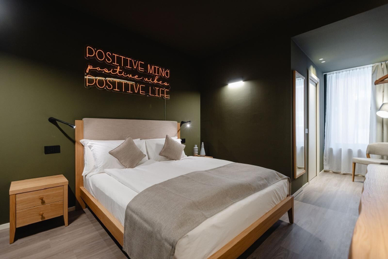 Bedroom 5, Terra Hotel Tirano, Sondrio