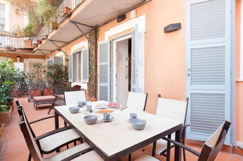 Terrace/patio 3, Apartment Via Farina, Rome