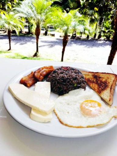 Food & Drinks 5, Recreo Verde Hot Springs & Spa, San Carlos