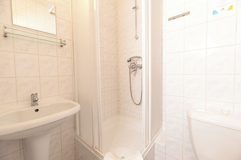 Bathroom, INTERFERIE Chalkozyn w Kołobrzegu, Kołobrzeg