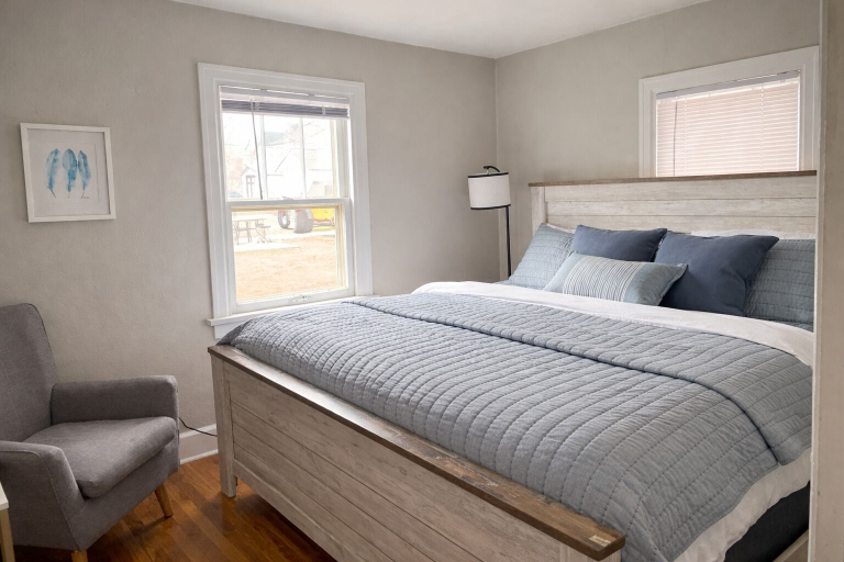 Bedroom 3, UNC Hideaway King Beds, Backyard & Bicycles, Weld