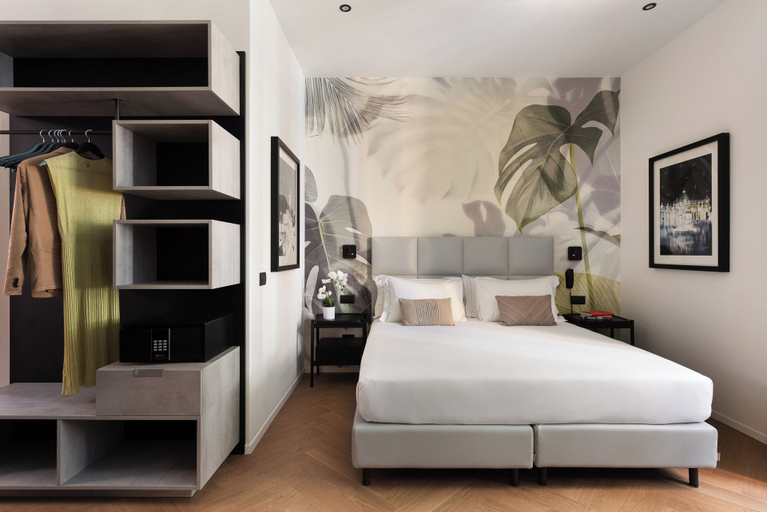 Room 4, At Forty-One Apt 03, Rome