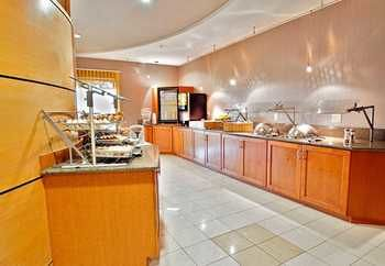 Food & Drinks 3, Springhill Suites by Marriott Louisville Airport, Jefferson