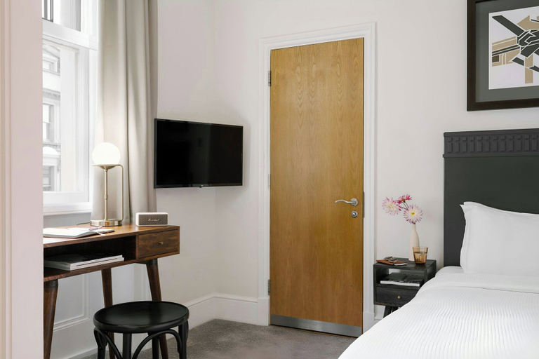Bedroom 2, Kensington Gardens Hotel, Sonder, London