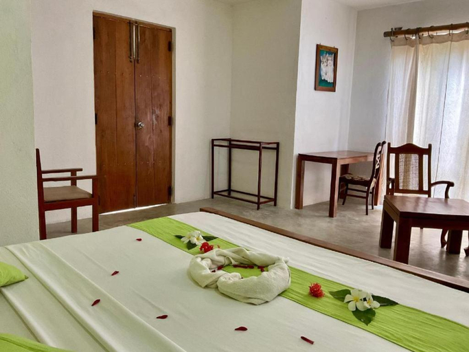 Bedroom 2, Muthumuni Ayurveda Beach Resort, Beruwala