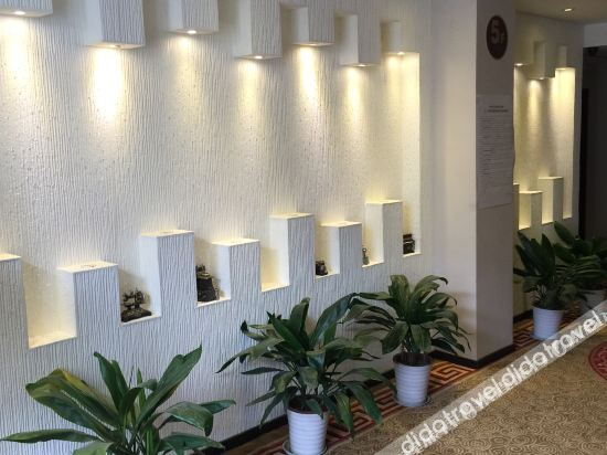 Hotel Interior or Public Areas