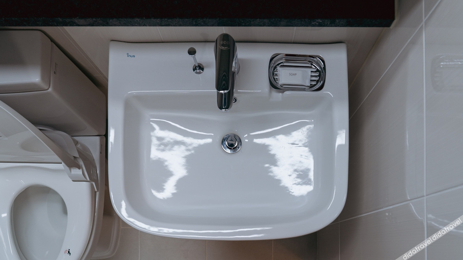 Bathroom 3, The November Stay In Landmark, Yeonsu