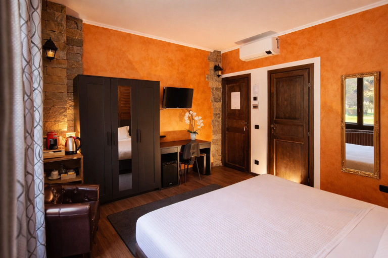 Bedroom 3, Ca' Elsa Bed & Breakfast, Sondrio