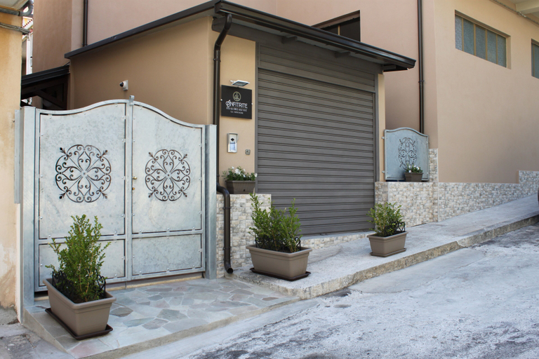 Exterior & Views 2, Anfitrite B&B, Vibo Valentia