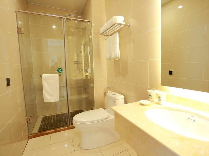 Bathroom, GreenTree Inn Yichun Qingshan Street Express Hotel, Jiamusi