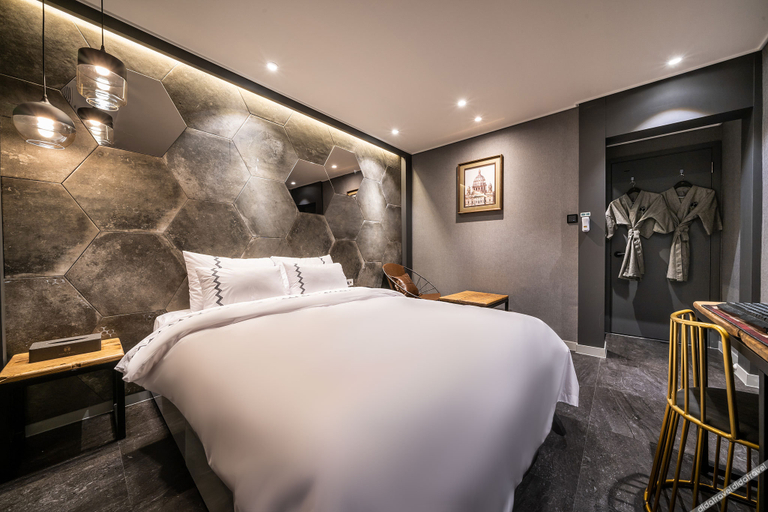 Bedroom 4, Wonju Mari Hotel, Wonju