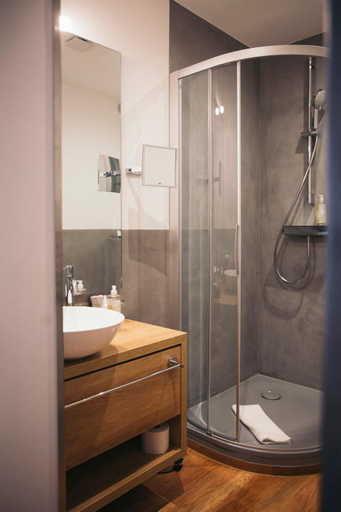 Bathroom 3, Posthotel Alexander Herrmann, Kulmbach