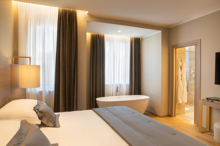 Bedroom 3, Starhotels Duomo Terrace Penthouse - 1 Bedroom, Milano