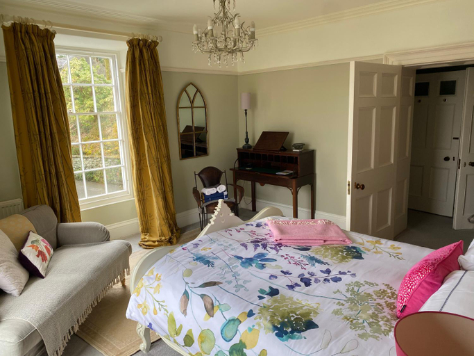 Bedroom 5, Bryn Mair Gardens, Gwynedd
