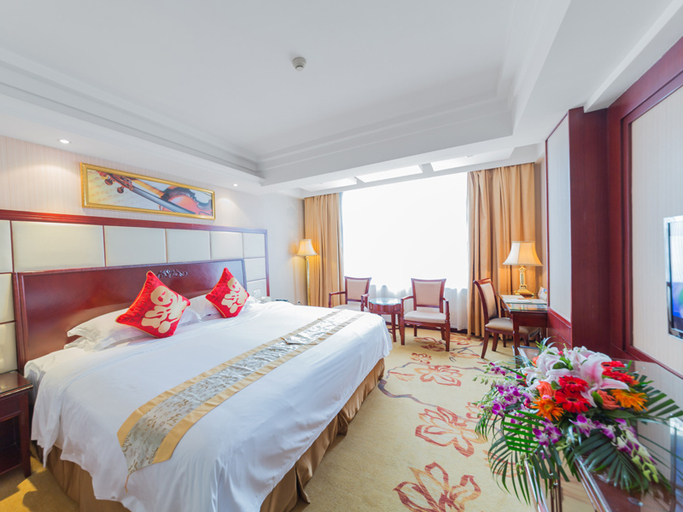 Bedroom, Crystal Orange Hotel Guilin Two Rivers Four Lakes Elephant Trunk Hill, Guilin