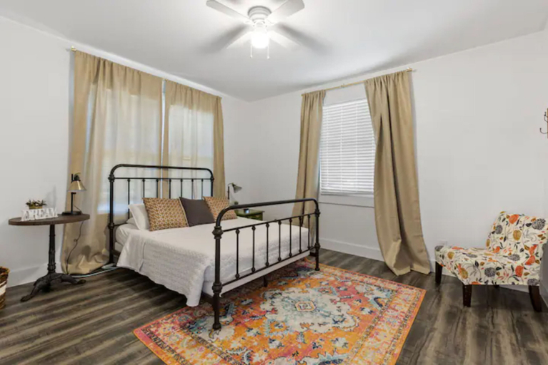 Bedroom, Impressive Cozy Historic 2BR Apt 202 Near Downtown, Bexar