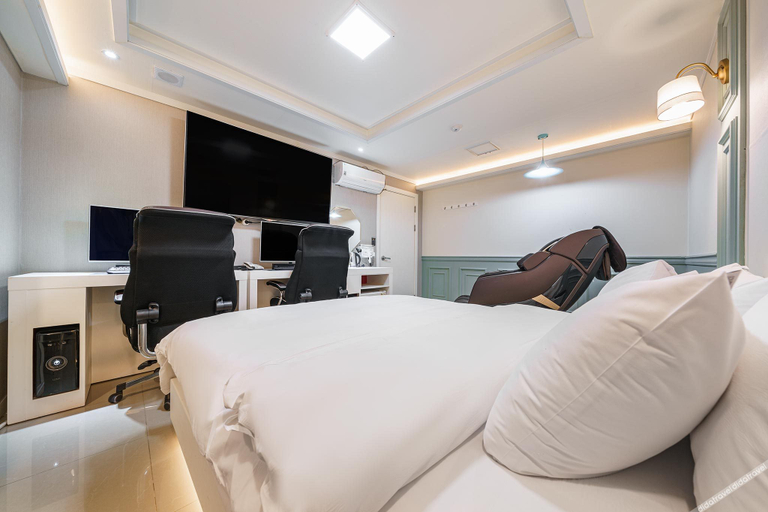 Bedroom 3, Hwagok CL Hotel, Gangseo