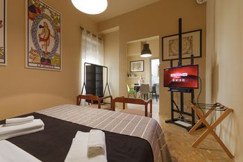 Others 3, Budget Rooms Sonnino 37, Cagliari