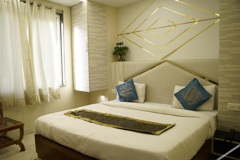 Bedroom 3, Hotel Wall City 55, Delhi