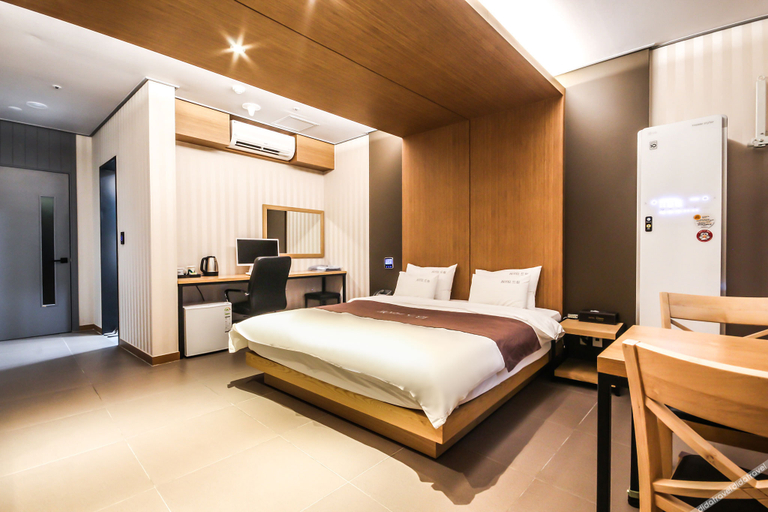 Bedroom 4, Naju Hotel Dream, Naju