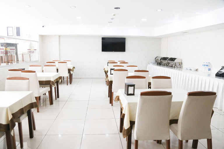 Food & Drinks, Cebeciler Hotel, Merkez