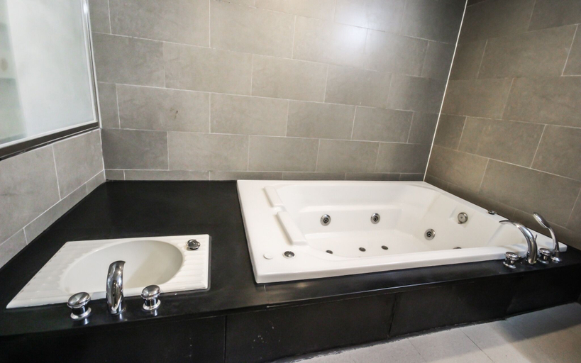 Bathroom 5, Jeonju Sinsigaji Hotel I, Jeonju
