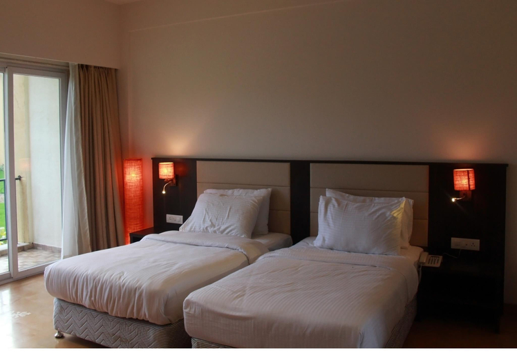 Bedroom 2, Tropical Retreat By Zuper, Nashik