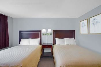 Others 5, Queen City Inn, Penobscot