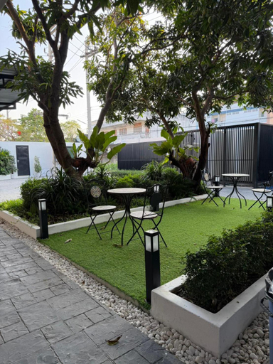 Others 5, 611 Hotel, Muang Phetchaburi