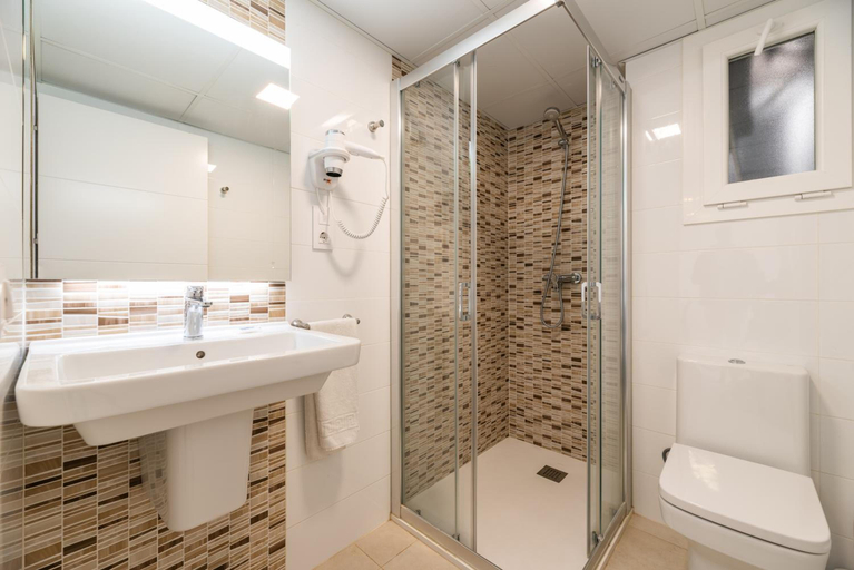 Bathroom, Rentalmar Navarra, Tarragona