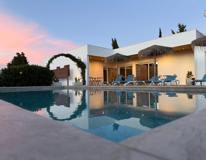 Sport & Beauty 4, APARTAMENTOS LA MAR SALA piscina compartida, Cádiz