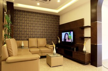 Others 2, Treebo Grand Canyon By D2V, Ernakulam